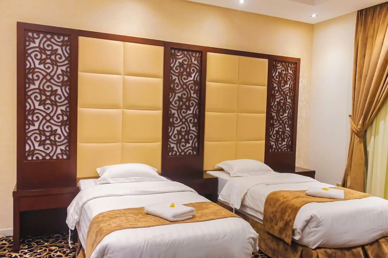 Ayoon Almmlaka Hotel Suites 2 Τζέντα 0*,